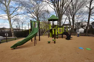 329 Palmer Terrace, Mamaroneck, NY 10543 - Photo 31