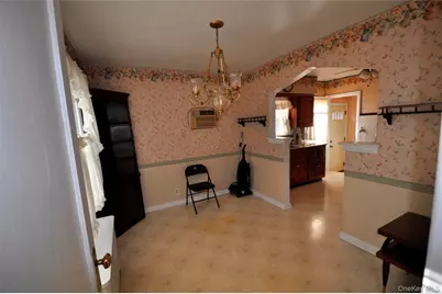 415 Lowell Avenue, New Hyde Park, NY 11040 - Photo 3