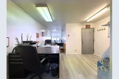 135-36 39th Avenue, Flushing, NY 11354 - Photo 5