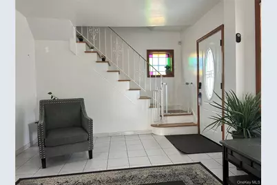 160 N Central Avenue, Valley Stream, NY 11580 - Photo 11