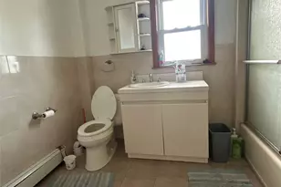 160 N Central Ave, Valley Stream, NY 11580 - Photo 15