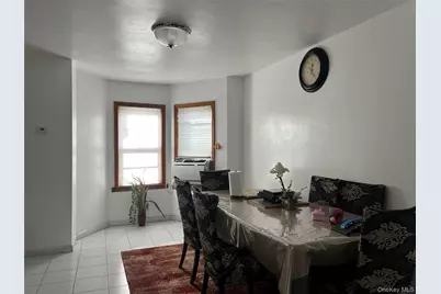 160 N Central Avenue, Valley Stream, NY 11580 - Photo 9