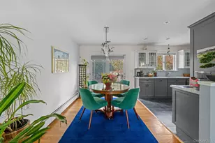 137 Cove Rd, Huntington, NY 11743 - Photo 7