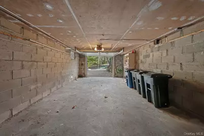 137 Cove Road, Huntington, NY 11743 - Photo 23