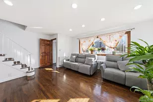 295 Union Ave Ave, Lynbrook, NY 11563 - Photo 9