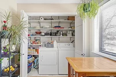 24 Carhart Avenue #217, White Plains, NY 10605 - Photo 9