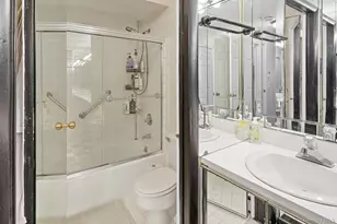 24 Carhart Ave, White Plains, NY 10605 - Photo 19