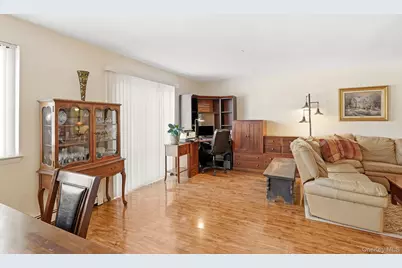 24 Carhart Avenue #217, White Plains, NY 10605 - Photo 11