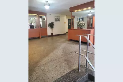 33-44 Junction Boulevard #6X, Jackson Heights, NY 11372 - Photo 3