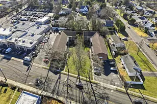 297 Merrick Rd, Amityville, NY 11701 - Photo 17