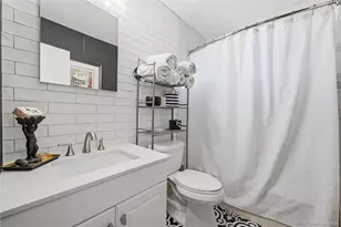 297 Merrick Rd, Amityville, NY 11701 - Photo 15