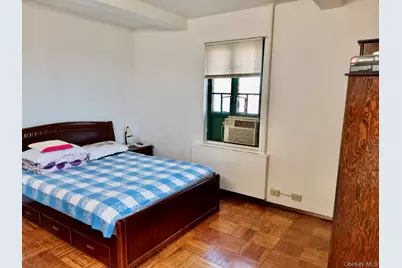 1604 Metropolitan Avenue #8F, Bronx, NY 10462 - Photo 9