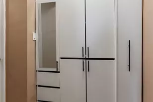 83-33 Austin St, Kew Gardens, NY 11415 - Photo 17