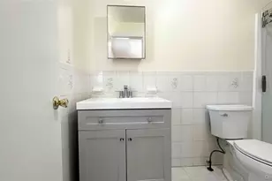 64 Pine Hollow Rd, Oyster Bay, NY 11771 - Photo 5