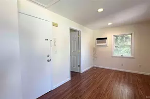 64 Pine Hollow Rd, Oyster Bay, NY 11771 - Photo 3