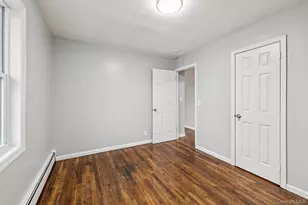 1354 Brooklyn Blvd, Bay Shore, NY 11706 - Photo 35