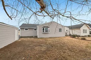 1354 Brooklyn Blvd, Bay Shore, NY 11706 - Photo 45