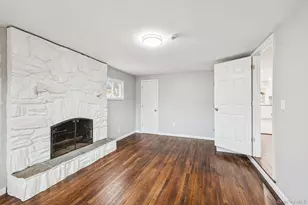 1354 Brooklyn Blvd, Bay Shore, NY 11706 - Photo 7