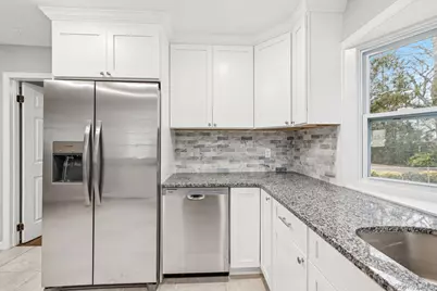 1354 Brooklyn Boulevard, Bay Shore, NY 11706 - Photo 19