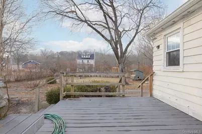 102 W Wiley Street, Maybrook, NY 12543 - Photo 9