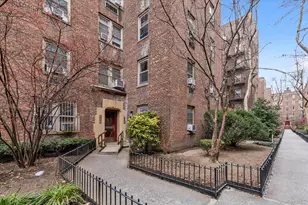 48-35 43 St, Woodside, NY 11377 - Photo 15