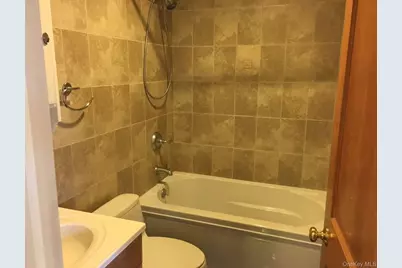 3138 137th Street #7B, Flushing, NY 11354 - Photo 7