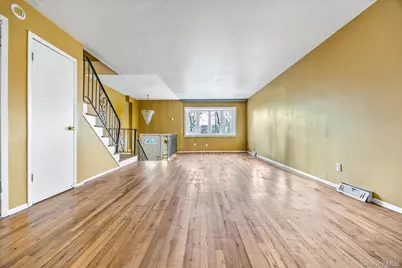 1537 144th Street, Whitestone, NY 11357 - Photo 3