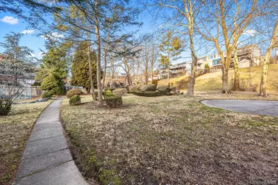 1537 144th Street, Whitestone, NY 11357 - Photo 39