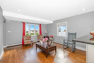 22 Francine Dr N, Massapequa, NY 11758 - Photo 5