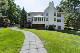 9 Ronwood Rd, Chestnut Ridge, NY 10977 - Photo 39