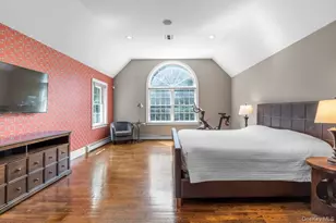 9 Ronwood Rd, Chestnut Ridge, NY 10977 - Photo 23