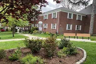 224-04 Manor Rd, Queens Village, NY 11427 - Photo 25