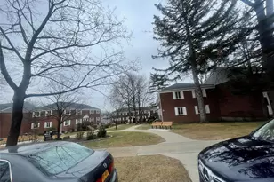 224-04 Manor Rd, Queens Village, NY 11427 - Photo 5