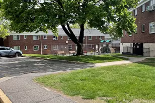 224-04 Manor Rd, Queens Village, NY 11427 - Photo 31
