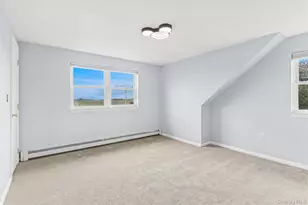 276 Hudson Ave, Freeport, NY 11520 - Photo 17