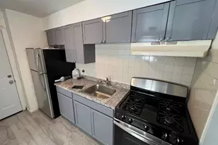 16 Knowles St, Yonkers, NY 10705 - Photo 3