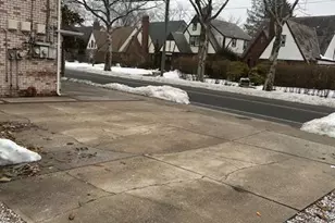 162 Rolling St, Malverne, NY 11565 - Photo 27