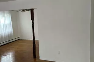 162 Rolling St, Malverne, NY 11565 - Photo 5