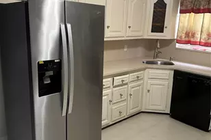 162 Rolling St, Malverne, NY 11565 - Photo 9