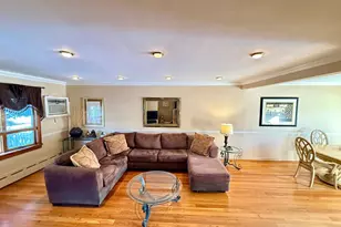 63-54 77th St, Middle Village, NY 11379 - Photo 11