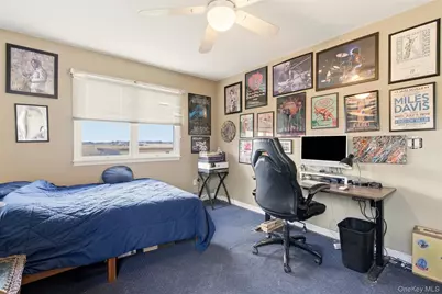 5750 Aldrich Lane, Mattituck, NY 11952 - Photo 15