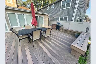 320 Roosevelt Avenue, Massapequa Park, NY 11762 - Photo 33