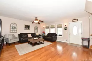 320 Roosevelt Ave, Massapequa Park, NY 11762 - Photo 9