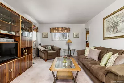 513 Starlight Drive, Shirley, NY 11967 - Photo 7