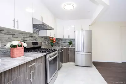 138-12 Northern Boulevard #6F, Flushing, NY 11354 - Photo 5