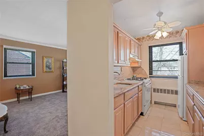 80-16 155th Avenue #97, Howard Beach, NY 11414 - Photo 15