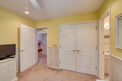 7 Birkdale Court, Poughkeepsie, NY 12603 - Photo 17