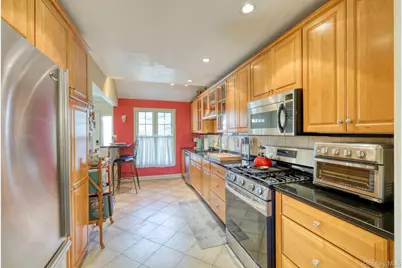 7 Birkdale Court, Poughkeepsie, NY 12603 - Photo 3