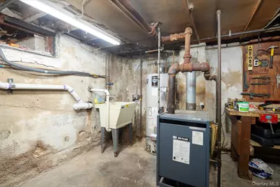 21 Cornell Street, Williston Park, NY 11596 - Photo 21