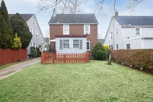 21 Cornell St, Williston Park, NY 11596 - Photo 23